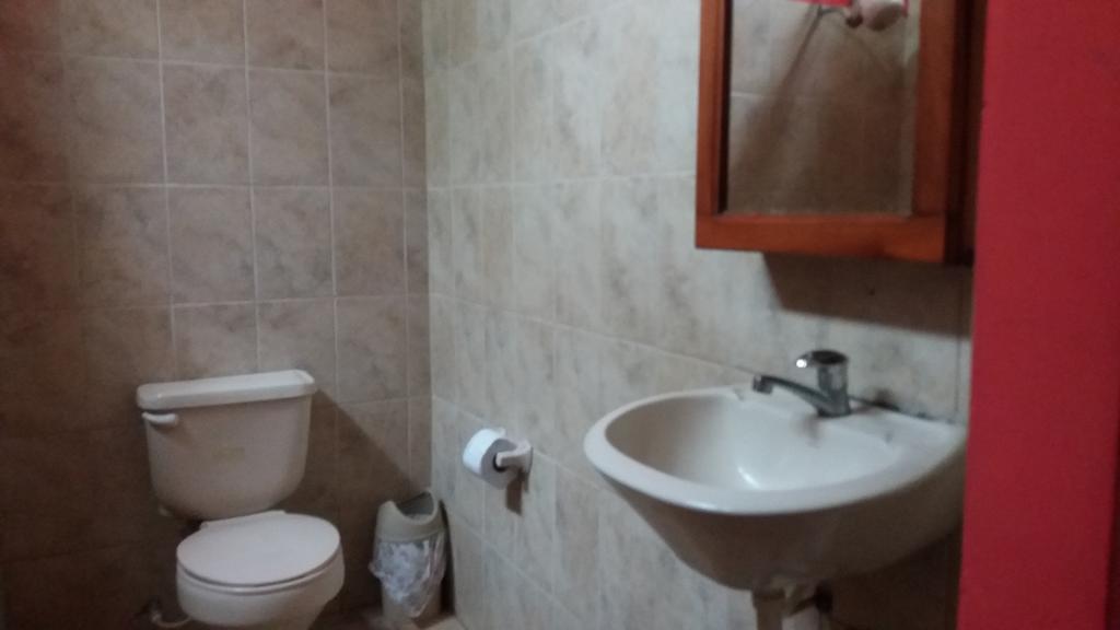 Hospedaje Dannita B&B Jipijapa الغرفة الصورة